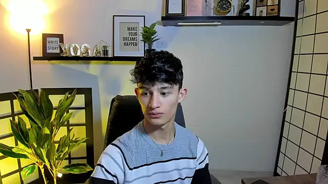 Patrick Howland  online show from 26, 4, 2026