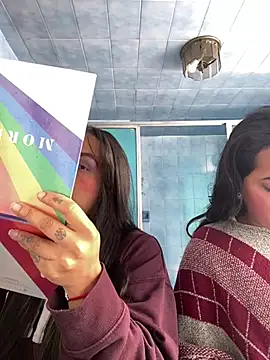 Annie Alicee online show from 2, 4, 2026