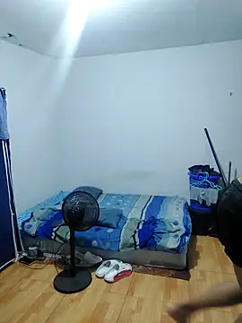 Snapshot of thom_1 chatting on 20, 3, 2026 thom 1 online show from 20, 3, 2026