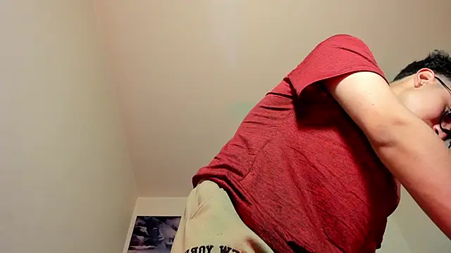 Adonibaskerville4 online show from 20, 4, 2026