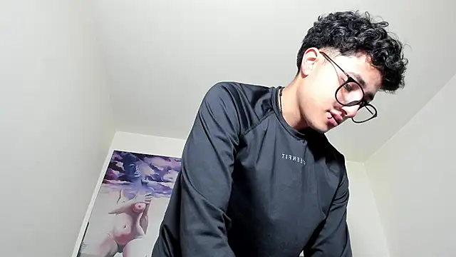 Adonibaskerville4 online show from 27, 4, 2026