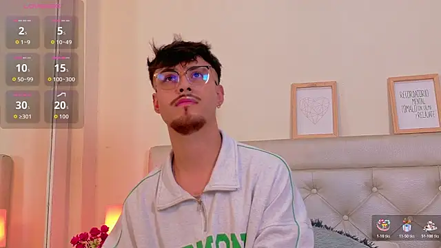 Aiden Gray online show from 12, 3, 2026