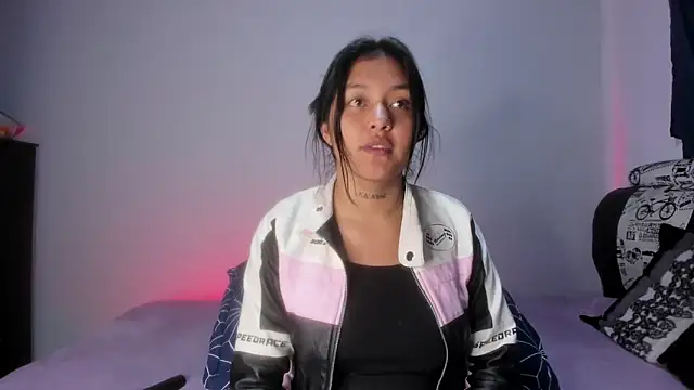 Sharlottee   online show from 12, 3, 2026