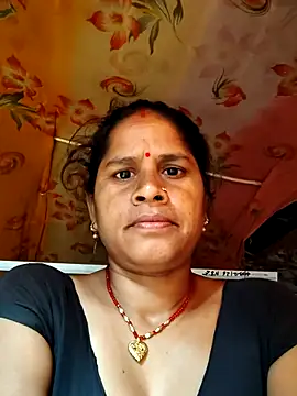 Snapshot of Hot_kiran4 chatting on 5, 4, 2026 Hot kiran4 online show from 5, 4, 2026