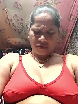 Snapshot of Hot_kiran4 chatting on 6, 4, 2026 Hot kiran4 online show from 6, 4, 2026