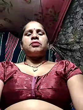 Snapshot of Hot_kiran4 chatting on 8, 4, 2026 Hot kiran4 online show from 8, 4, 2026