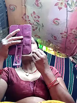 Snapshot of Hot_kiran4 chatting on 25, 4, 2026 Hot kiran4 online show from 25, 4, 2026