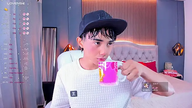 Noa 03 online show from 22, 4, 2026