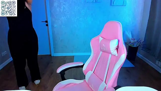 Kira G0ld online show from 21, 4, 2026