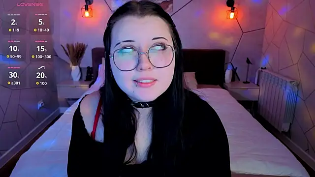 Snapshot of Kira_G0ld chatting on 31, 5, 2026 Kira G0ld online show from 31, 5, 2026