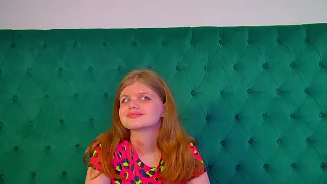 ChloeHalses online show from 28, 4, 2026