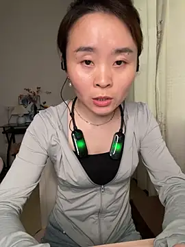 Snapshot of mm47865 chatting on 8, 4, 2026 mm47865 online show from 8, 4, 2026