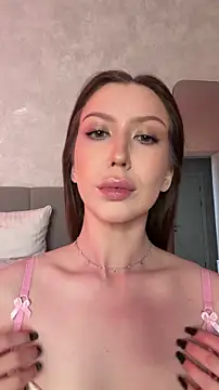 Velvet Hell online show from 25, 4, 2026