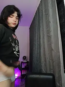 Daniellesins1 online show from 14, 2, 2026