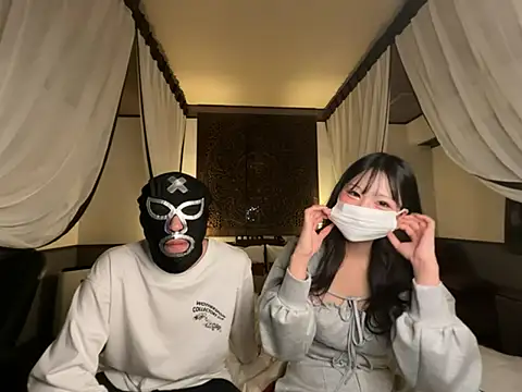 Snapshot of freeterRyo chatting on 3, 3, 2026 freeterRyo online show from 3, 3, 2026