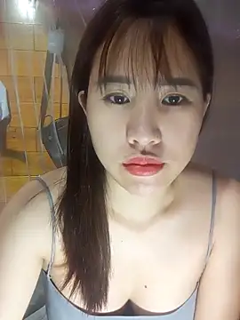 Yui-Ch1682 online show from 23, 2, 2026