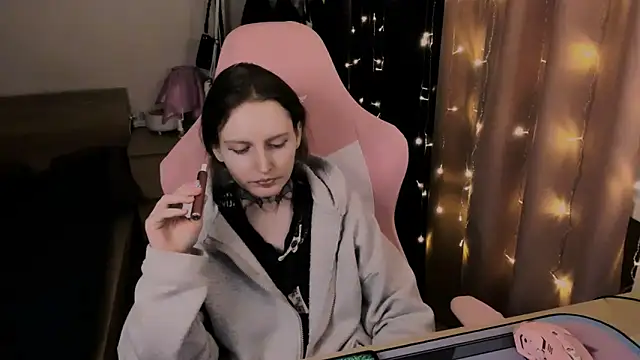 Onyxix online show from 8, 4, 2026