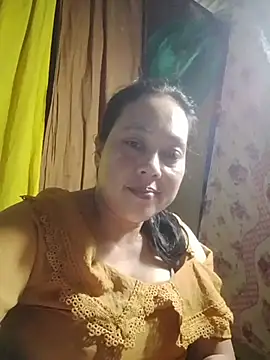 May Bombs online show from 19, 2, 2026