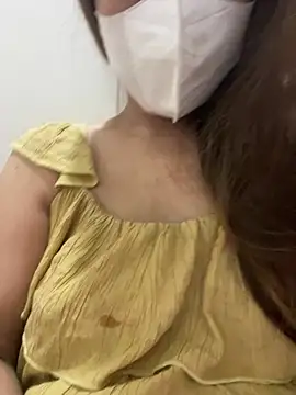 Miu Xinh online show from 18, 4, 2026