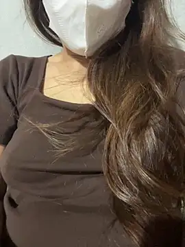 Snapshot of Miu_Xinh chatting on 7, 6, 2026 Miu Xinh online show from 7, 6, 2026