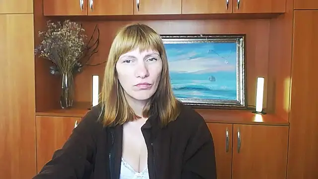 Snapshot of Rosalinda_ro chatting on 14, 7, 2026 Rosalinda ro online show from 14, 7, 2026