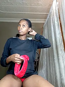 PussyFarrie online show from 21, 4, 2026