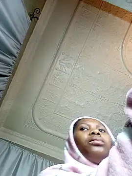 PussyFarrie online show from 26, 4, 2026