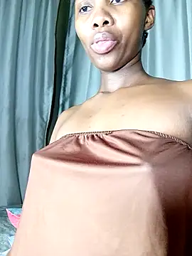 PussyFarrie online show from 28, 4, 2026