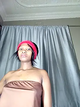 PussyFarrie online show from 6, 5, 2026