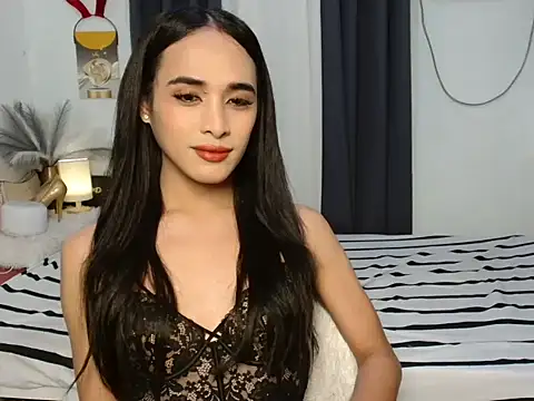 Gwenstacy30 online show from 6, 3, 2026