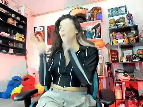 Selenepinkd online show from 20, 4, 2026