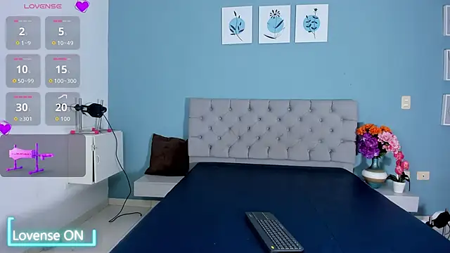 Valentina Rujano online show from 25, 3, 2026