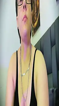  Daarcy  online show from 2, 4, 2026