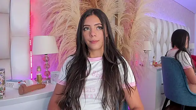 Sophi rae online show from 21, 4, 2026