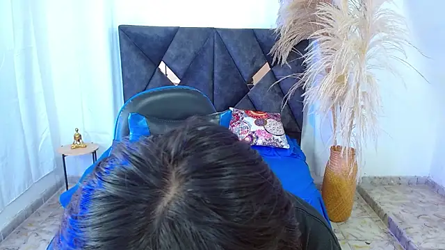 nikoo 18 online show from 14, 3, 2026