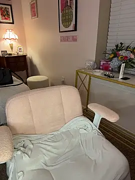 mooviebaby online show from 23, 4, 2026