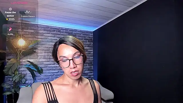 isabella star  online show from 18, 5, 2026