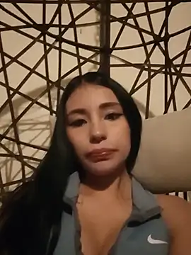 Chloe Miller 2 online show from 18, 5, 2026