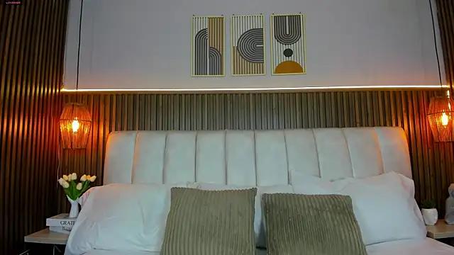 LisaLain online show from 24, 4, 2026