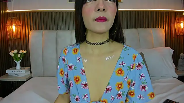 LisaLain online show from 25, 4, 2026