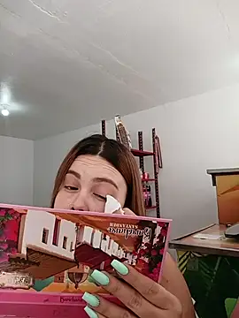 Rouse 24  online show from 25, 4, 2026