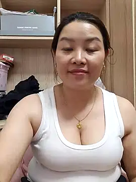 Jennie dogy online show from 9, 6, 2026