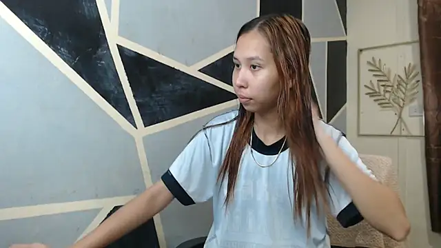 Charming lexi online show from 22, 4, 2026