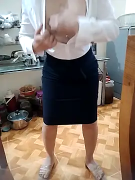 LiilyZi online show from 27, 2, 2026