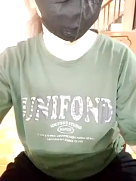 LiilyZi online show from 27, 4, 2026