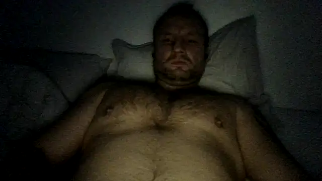 Snapshot of Tommyzzzzzz chatting on 14, 12, 2025 Tommyzzzzzz online show from 14, 12, 2025