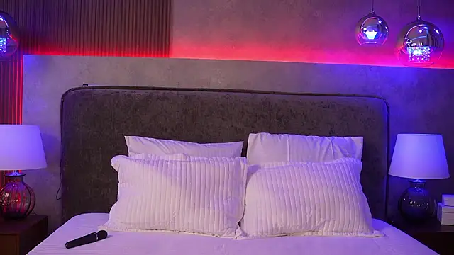 Loona Dancer online show from 11, 3, 2026