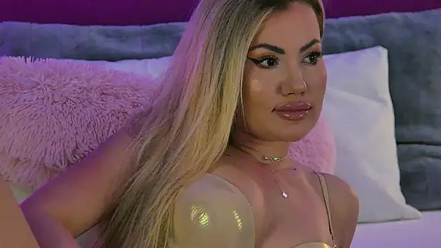 CellineHudson online show from 29, 4, 2026