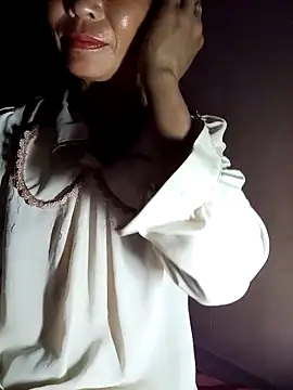 witch-xx online show from 25, 4, 2026