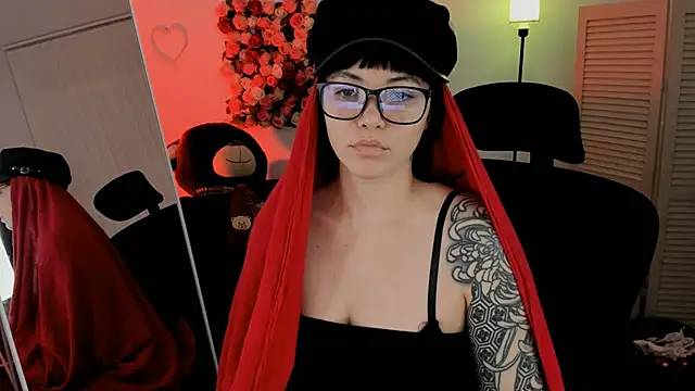 NeoGeisha online show from 19, 4, 2026